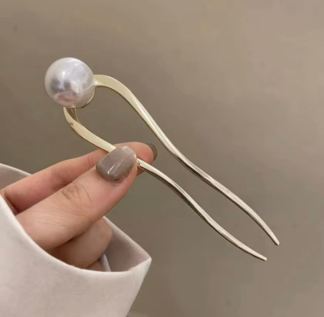 Wave Pearl Hair Pin