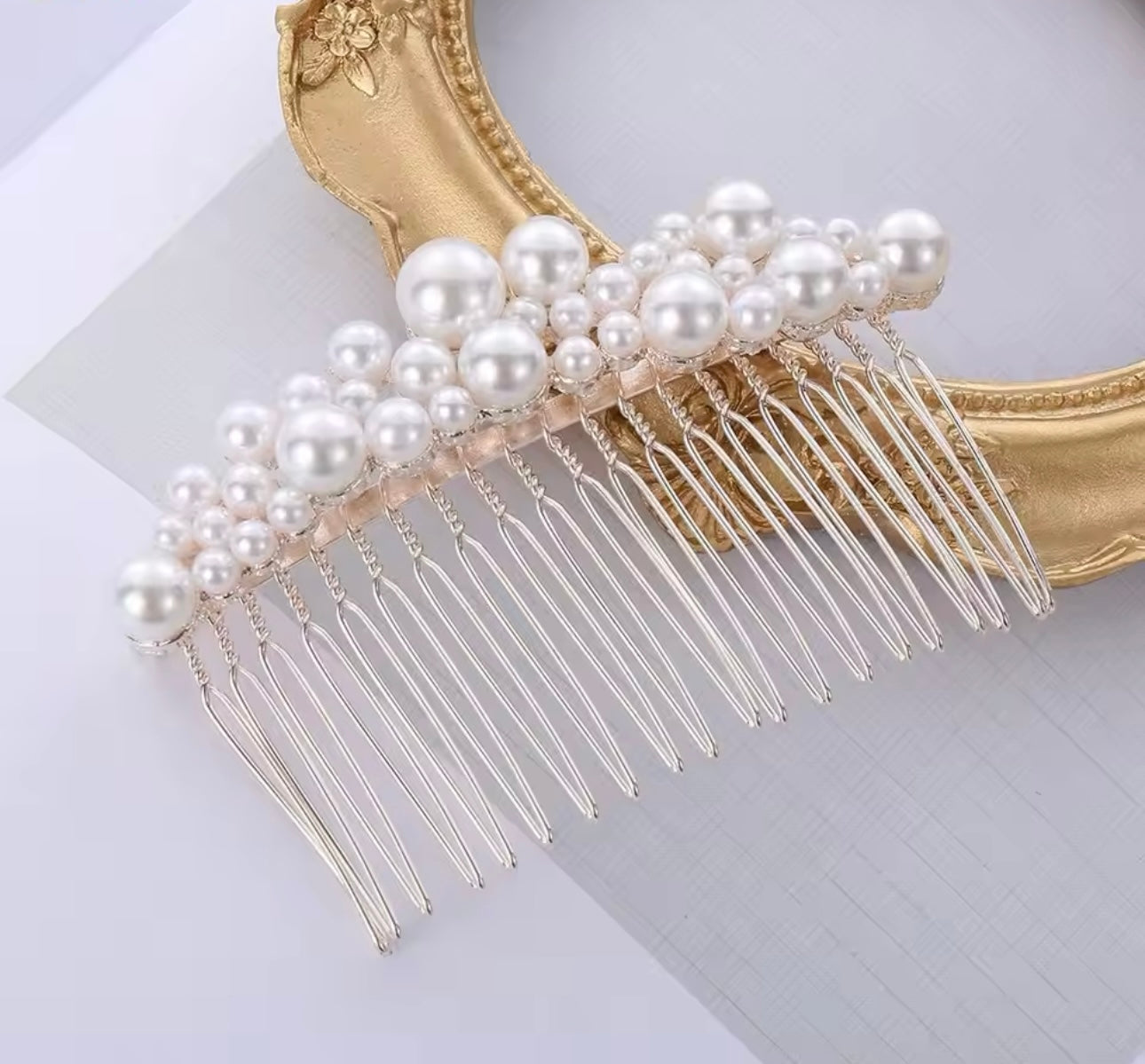 Layered Pearl Hair comb