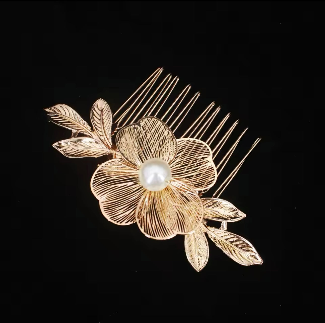 Leafy Clover Pearl Hair Pin