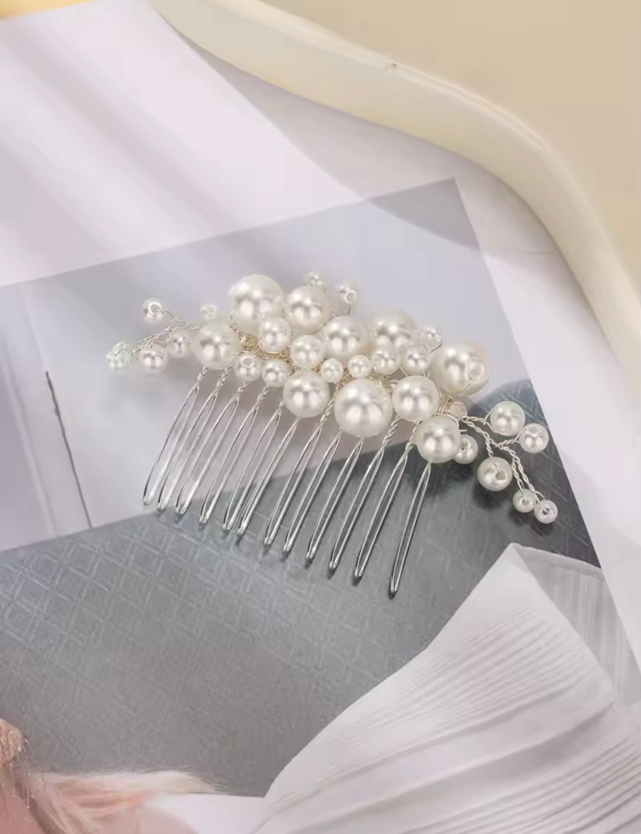 Pearl Hair Comb