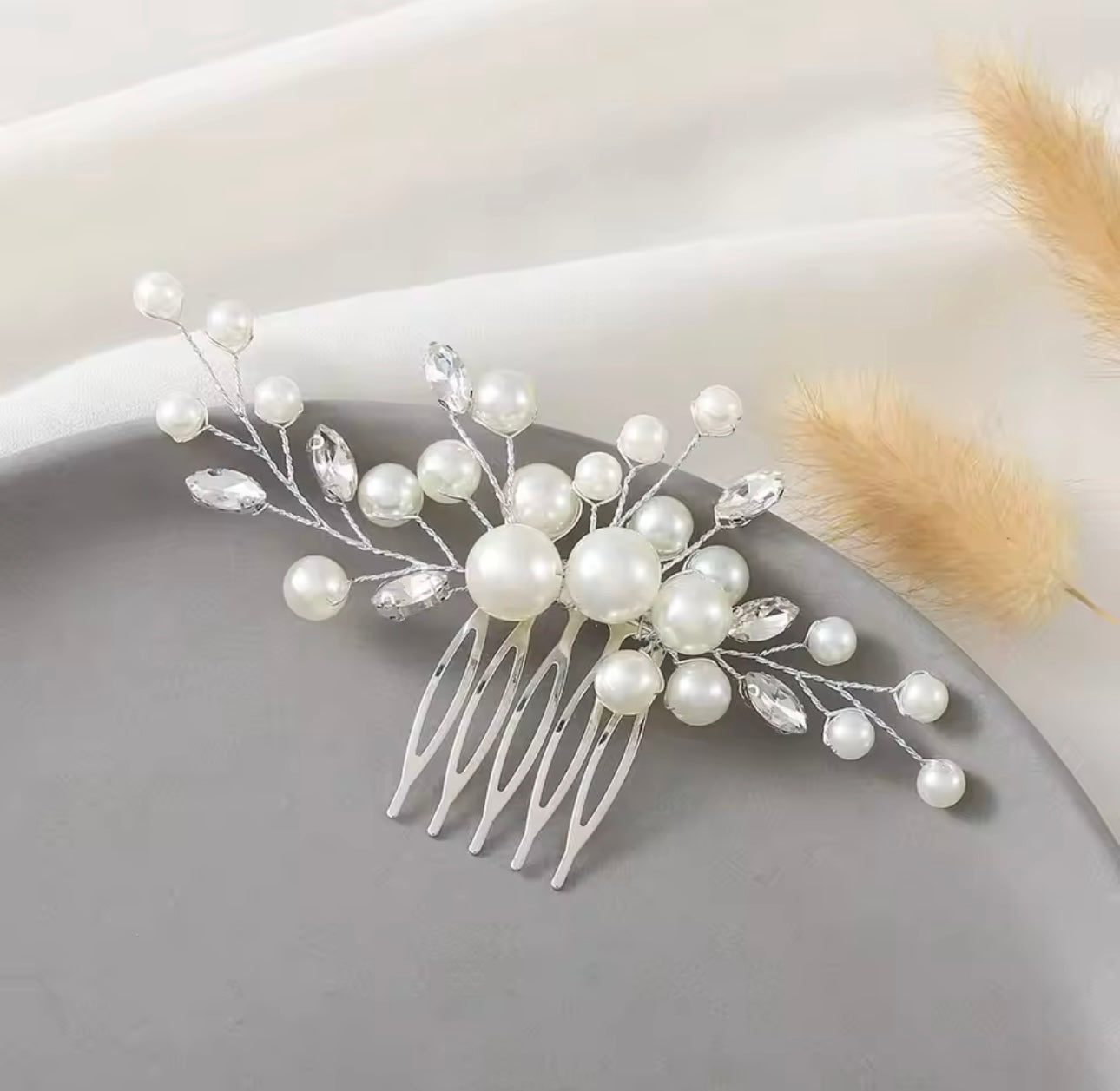 Baby’s Breath Hair Comb