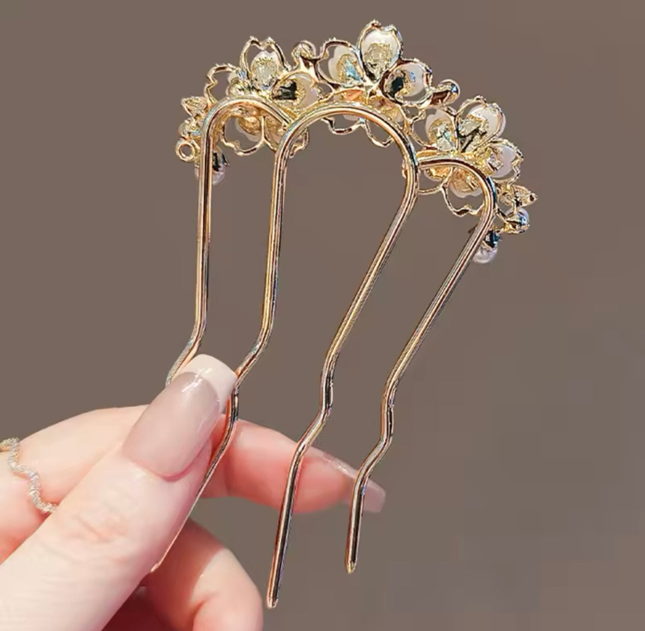 Daisy Hair Pin